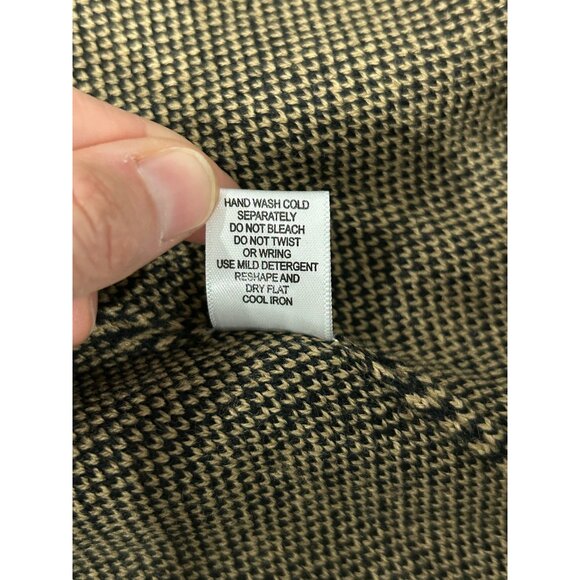 Birch NY NWT Tan Black Plaid Acrylic Cardigan Sweater Front Clasp Closure Sz 3X - Picture 8 of 9